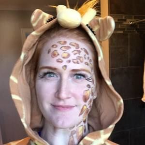 Meet your Posher, Lina